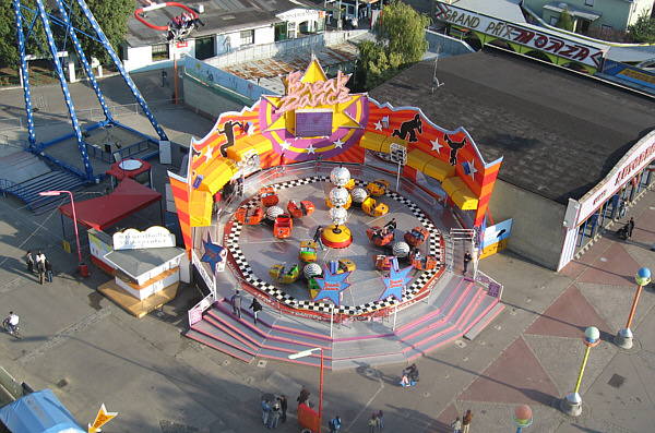 Wiener Prater, am 22. Oktober 2006 (Normalbetrieb)!